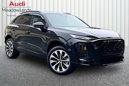 Mythos Black Metallic 2026 Audi Q3 S line