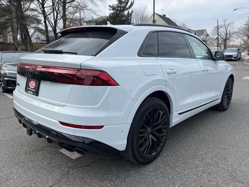 2025 Audi SQ8 4.0T Premium Plus