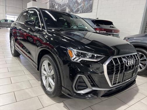 2022 Audi Q3 45 S line Premium Plus