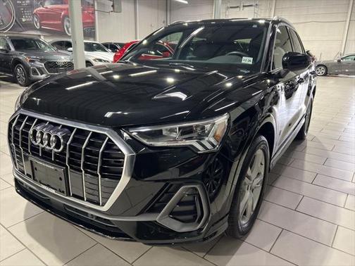 2022 Audi Q3 45 S line Premium Plus