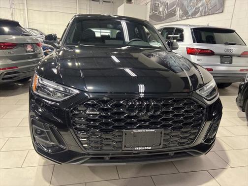 2022 Audi Q5 45 S line Premium Plus