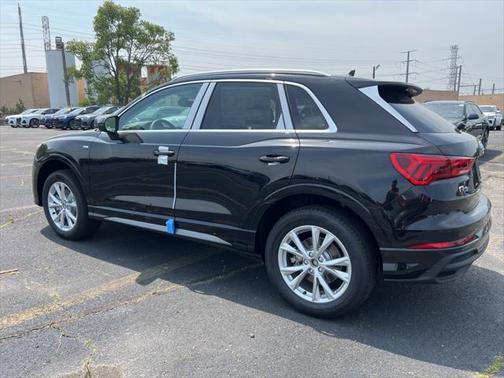 2025 Audi Q3 45 S line Premium Plus