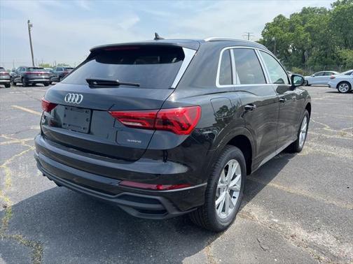 2025 Audi Q3 45 S line Premium Plus