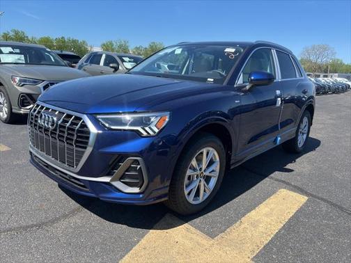 2025 Audi Q3 45 S line Premium Plus
