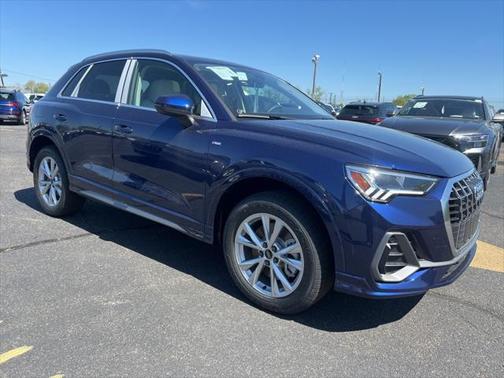 2025 Audi Q3 45 S line Premium Plus