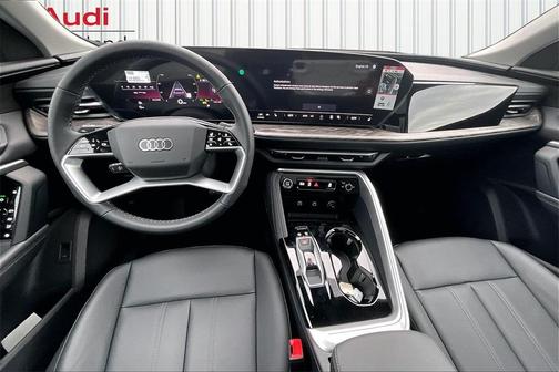 2025 Audi Q5 Premium TFSI quattro S tronic