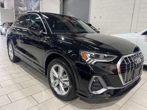 2024 Audi Q3 45 S line Premium Plus