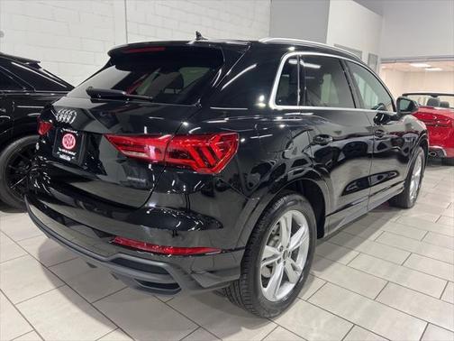 2024 Audi Q3 45 S line Premium Plus