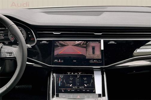 2026 Audi Q7 45 Premium