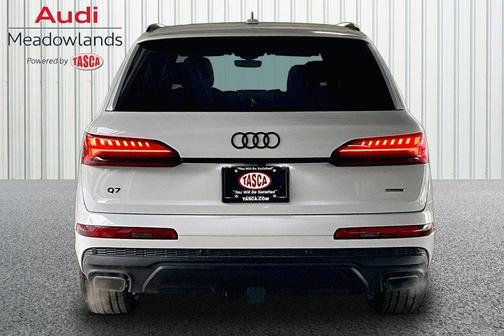 2026 Audi Q7 45 Premium
