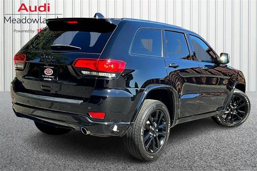 2019 Jeep Grand Cherokee Altitude