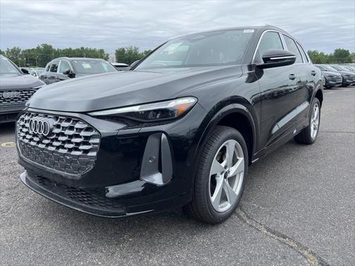 2025 Audi Q5 2.0T Premium Plus