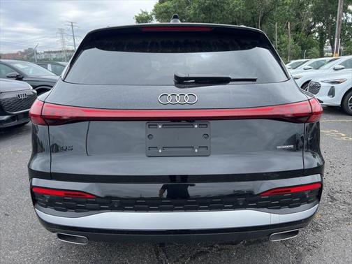 2025 Audi Q5 2.0T Premium Plus