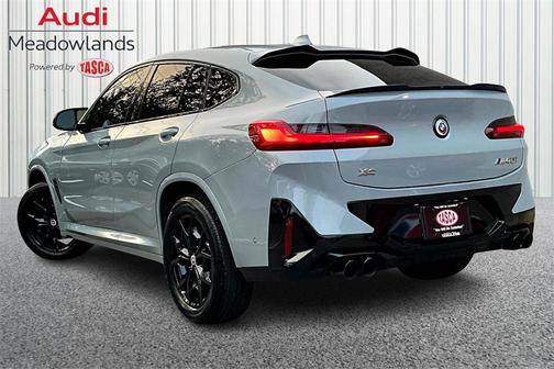 2023 BMW X4 M40i
