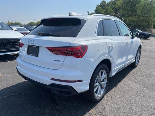 2025 Audi Q3 Premium