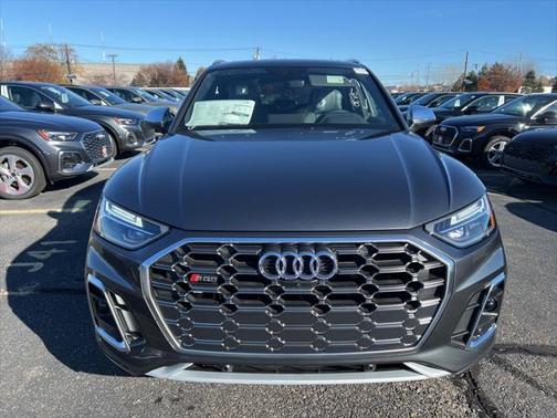 2025 Audi SQ5 3.0T Premium Plus