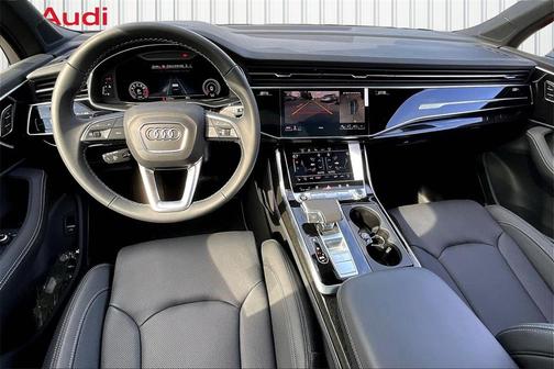 2025 Audi Q7 55 Prestige