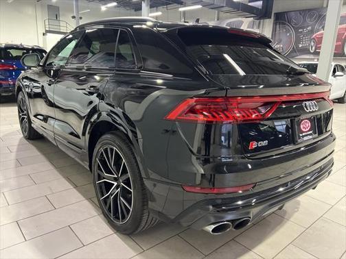2022 Audi SQ8 4.0T Premium Plus
