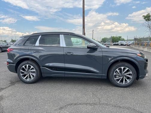 2025 Audi Q6 e-tron Premium