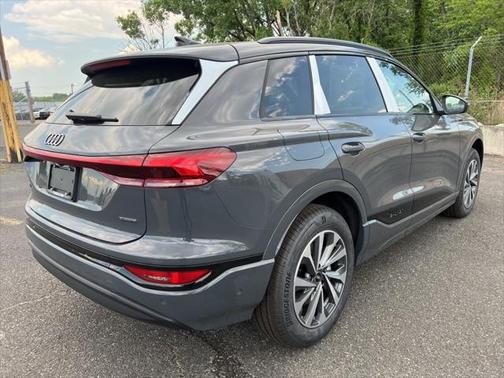 2025 Audi Q6 e-tron Premium