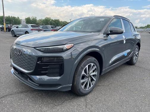 2025 Audi Q6 e-tron Premium