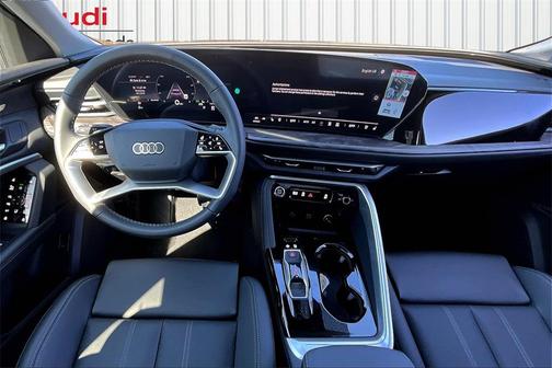 2025 Audi Q5 2.0T Premium Plus