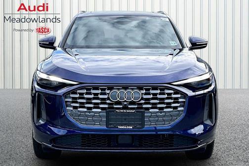 Navarra Blue Metallic 2025 Audi Q5 Premium TFSI quattro S tronic