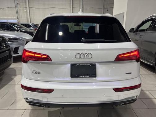 2022 Audi Q5 45 S line Premium