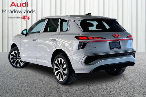 Glacier White Metallic 2026 Audi Q3 S line