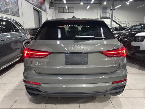 2024 Audi Q3 45 S line Premium Plus