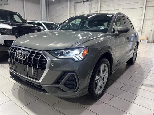 2024 Audi Q3 45 S line Premium Plus