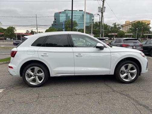 2025 Audi Q5 45 S line Premium Plus