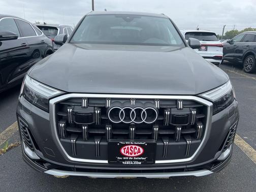 2025 Audi Q7 55 Premium Plus