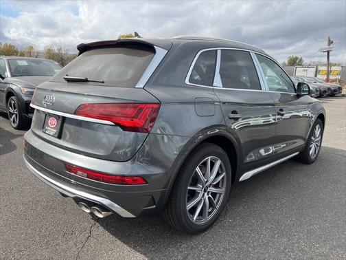 2025 Audi SQ5 3.0T Premium Plus