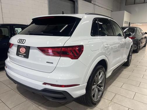 2024 Audi Q3 45 S line Premium Plus