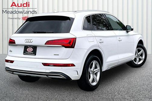 Ibis White 2023 Audi Q5 40 Premium