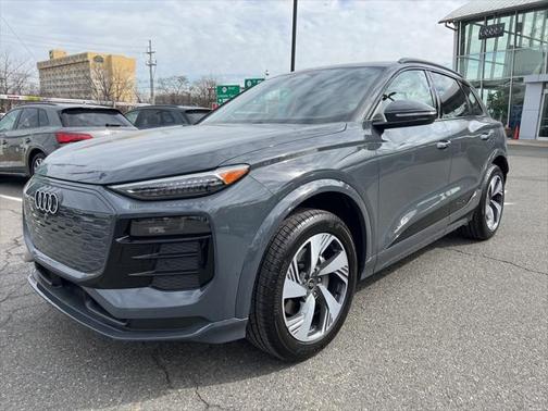 2025 Audi Q6 e-tron Premium