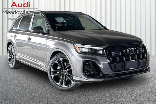 2026 Audi Q7 55 Premium Plus