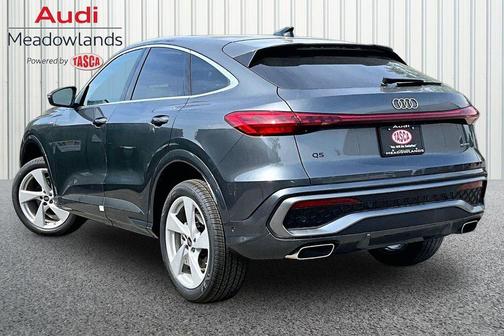 Daytona Gray Pearl Effect 2026 Audi Q5 Sportback 2.0T Premium Plus