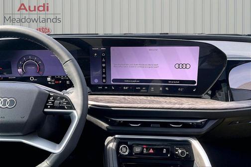 Daytona Gray Pearl Effect 2026 Audi Q5 Sportback 2.0T Premium Plus