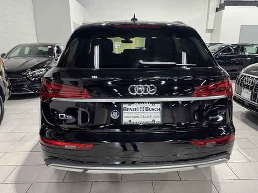 2021 Audi Q5 45 Premium Plus