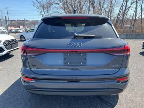 2025 Audi Q6 e-tron Premium