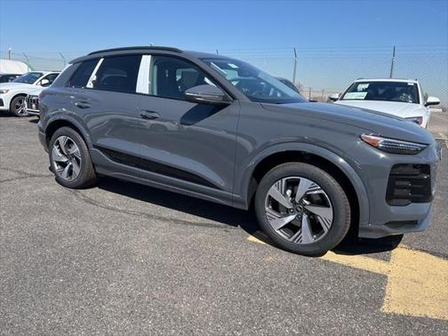 2025 Audi Q6 e-tron Premium