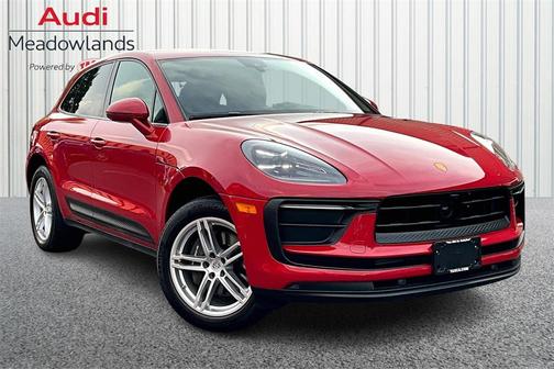 2023 Porsche Macan Base