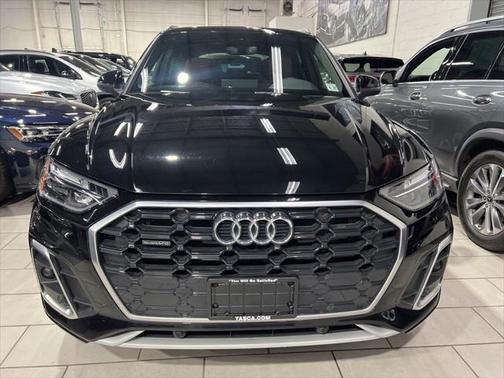 2022 Audi Q5 45 S line Premium