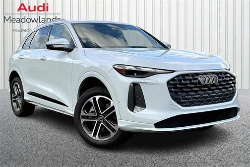 2025 Audi Q5 Premium TFSI quattro S tronic