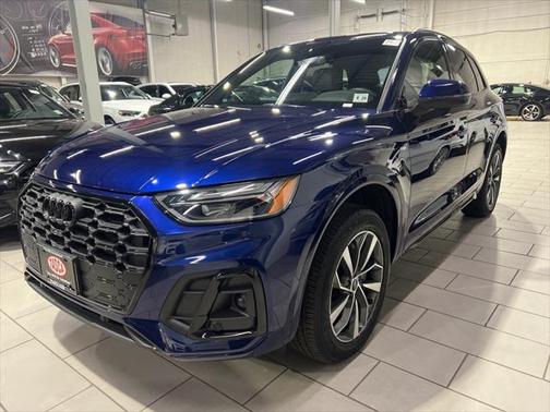 2024 Audi Q5 45 S line Premium