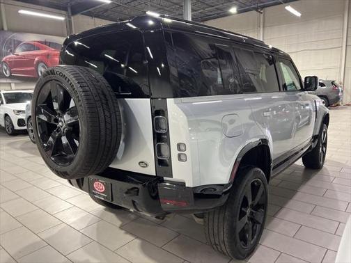 2023 Land Rover Defender 110 X