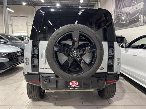 2023 Land Rover Defender 110 X