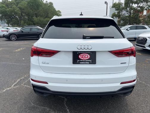 2025 Audi Q3 Premium